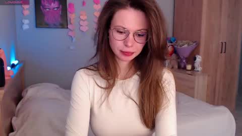 toxkiss online show from March 11, 12:28 pm