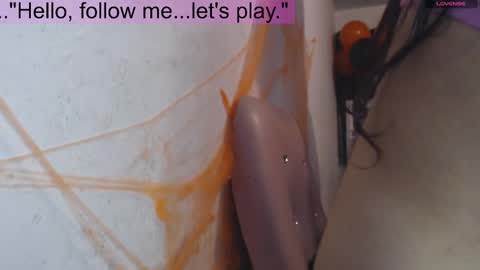 toxca69 online show from November 1, 3:19 am