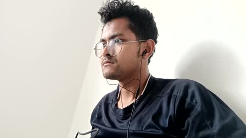 Snapshot of toy_sweet chatting on January 3, 3:01 pm Xander online show from January 3, 3:01 pm