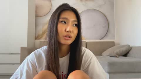 Dina online show from July 30, 12:04 pm