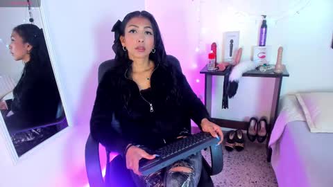 Snapshot of tracy_lambo chatting on October 13, 1:22 pm tracy online show from October 13, 1:22 pm