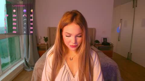 Snapshot of tracy_tay1or chatting on June 2, 10:39 am Tracy GMT2 Mon 3 AM - 4 PM Tue 3 AM - 4 PM Wed 3 AM - 4 PM Thur 3 AM - 4 PM Fri 3 AM - 4 PM online show from June 2, 10:39 am