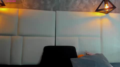Snapshot of tracy_wright chatting on August 2, 2:37 pm Tracy Wright online show from August 2, 2:37 pm