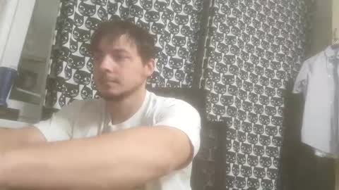 Snapshot of tradewm chatting on October 3, 7:44 pm Trade4Life online show from October 3, 7:44 pm