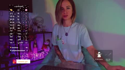 Hey my name is Kiri Kiri online show from January 11, 11:02 pm