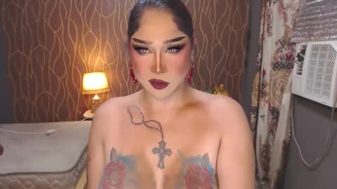 Snapshot of trandomsts chatting on February 28, 4:30 pm DOM irish online show from February 28, 4:30 pm