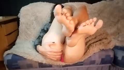 Snapshot of tranny_sarah chatting on December 7, 3:08 pm Sarah R. Lenor online show from December 7, 3:08 pm