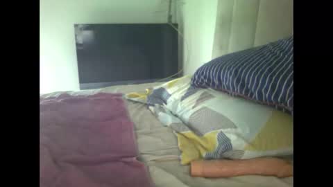 trannybisx online show from January 1, 8:13 am