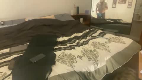 USA GURL online show from January 24, 10:11 am