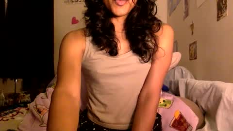 Snapshot of transamoure chatting on December 14, 5:46 am transamoure online show from December 14, 5:46 am