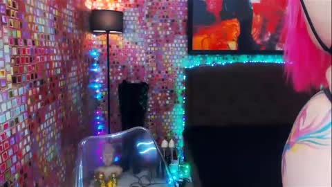 Snapshot of transplayfullolivia chatting on February 8, 10:51 pm KYLIE BELLA  TS online show from February 8, 10:51 pm