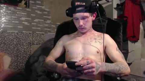 trapb606 online show from March 11, 3:01 am