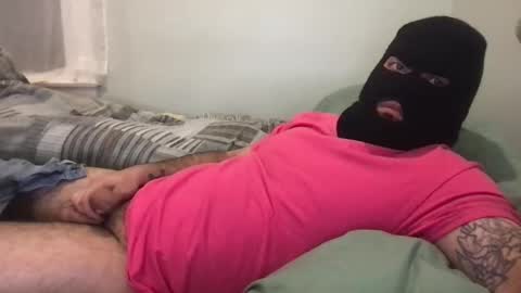 Snapshot of trapzaddy212 chatting on January 26, 2:03 am trapzaddy212 online show from January 26, 2:03 am