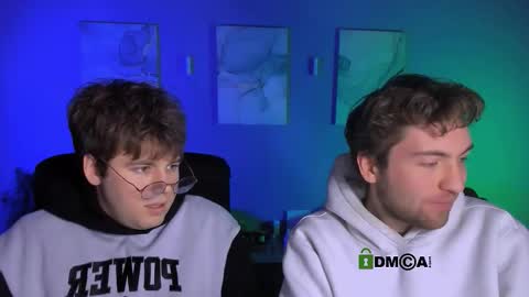 Travis online show from February 12, 9:37 am