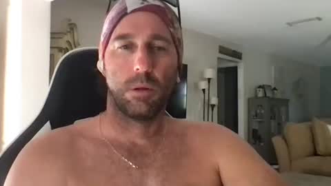 TravisKenn online show from May 15, 2:57 pm