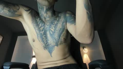 TRAV - INDEPENDENT MODEL online show from December 21, 6:31 am