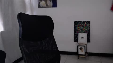 Emily online show from March 6, 7:32 pm