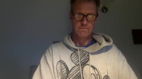 Snapshot of trebo00788 chatting on March 22, 4:43 pm trebo00788 online show from March 22, 4:43 pm