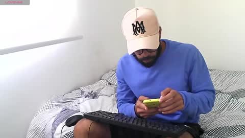 Hunter man online show from March 27, 7:02 pm