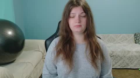 TreeJeanne online show from July 4, 2:56 pm