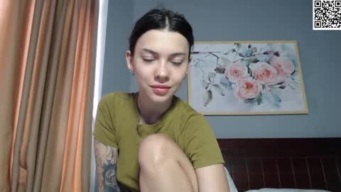 Sarah And Jon online show from February 20, 1:46 am