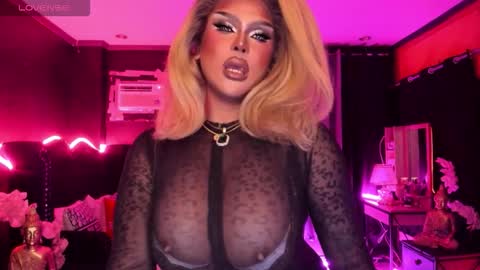 Jade online show from October 25, 6:57 pm