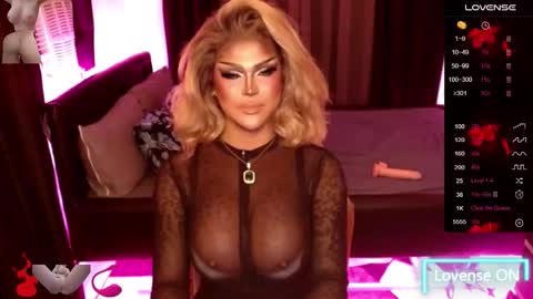 Jade online show from November 12, 1:00 pm