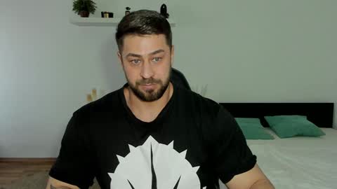 Trent online show from December 16, 12:49 pm