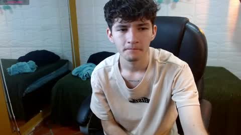 trevor_mob online show from May 15, 4:36 pm