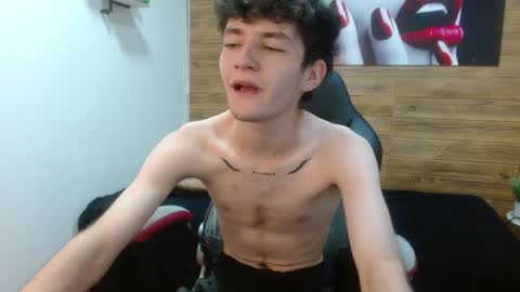 trevor_mob online show from May 25, 2:56 pm