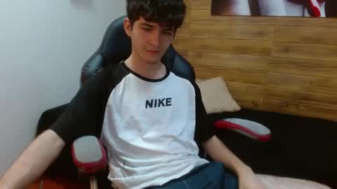 trevor_mob online show from May 26, 7:43 pm