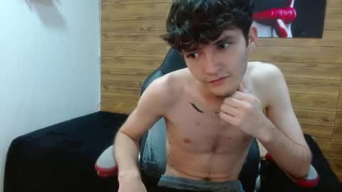 trevor_mob online show from May 27, 1:57 am