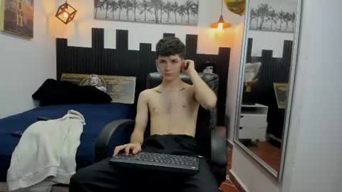 trevor_mob online show from June 16, 3:03 pm