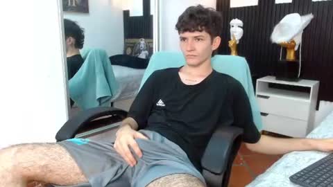 trevor_mob online show from July 9, 4:33 pm