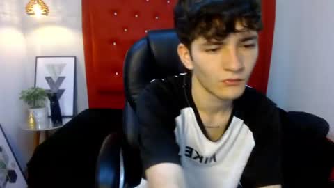 trevor_mob online show from July 16, 12:55 pm