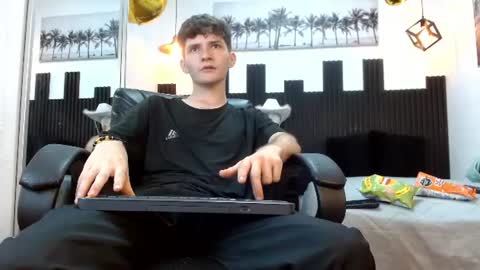 trevor_mob online show from July 27, 7:32 pm