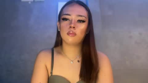 trexie_fucks15 online show from June 25, 2:11 am