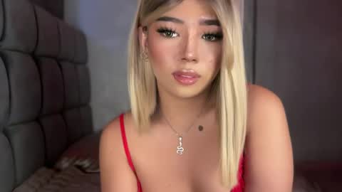 trexie_fucks15 online show from July 18, 6:28 am