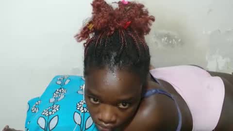 Tracy online show from November 18, 2:06 am