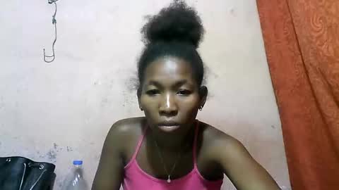 tricia9794 online show from March 16, 10:03 pm