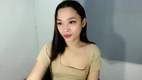 tricia_slut online show from November 5, 5:07 am