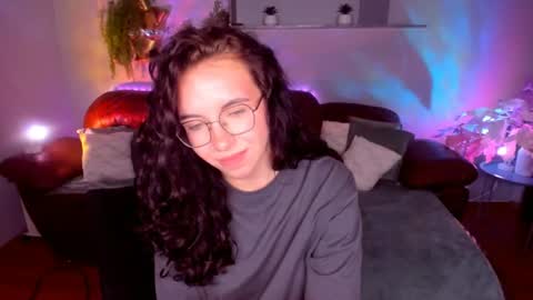 Snapshot of triciadaisy chatting on July 20, 10:39 am TriciaDaisy online show from July 20, 10:39 am