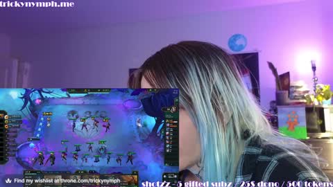 Cassie online show from December 8, 3:13 pm