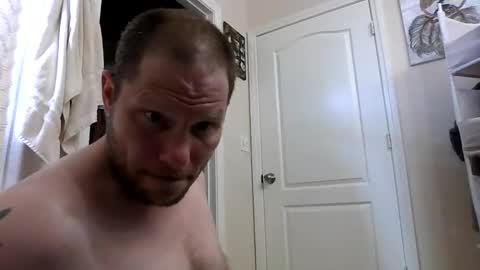 Snapshot of trickydick6 chatting on May 7, 10:37 pm trickydick6 online show from May 7, 10:37 pm
