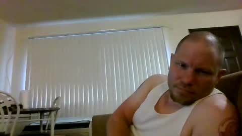 Snapshot of trickydick6 chatting on June 8, 2:34 am trickydick6 online show from June 8, 2:34 am