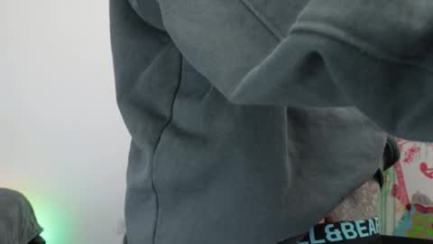 - trieone online show from February 25, 2:59 pm