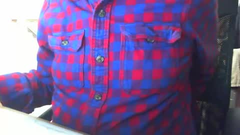 Snapshot of triggerfinger1 chatting on December 31, 4:04 pm Steve online show from December 31, 4:04 pm