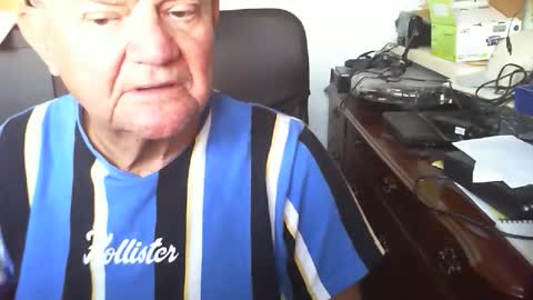 Snapshot of triggerfinger1 chatting on January 16, 12:42 pm Steve online show from January 16, 12:42 pm