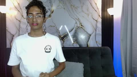 Johan online show from April 11, 1:54 am