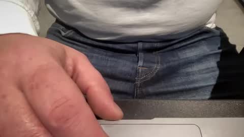 Snapshot of trikboi88 chatting on December 4, 9:51 am Trikboi88 online show from December 4, 9:51 am